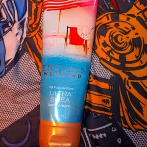 24-hour Ultra Shae Body Cream Endless Weekend